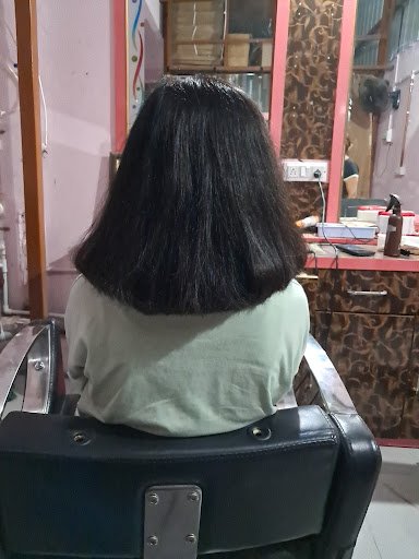 Tulsi beauty parlour