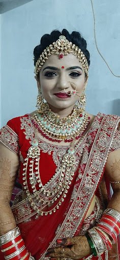 New Look Beauty Salon