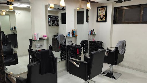 Waves and Kurls Unisex Salon Dhule Waves and Kurls Unisex Salon Dhule