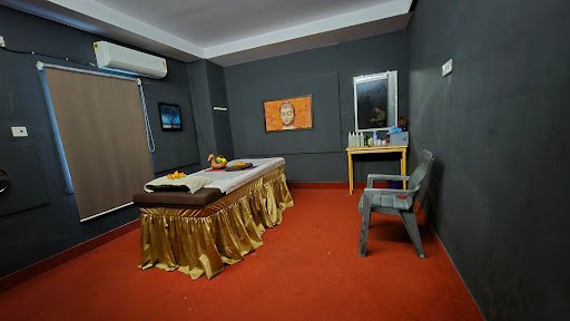 OZ THE PURPLE ORCHID SPA - EGMORE