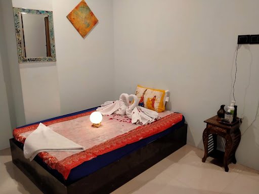 Let's Relax - The Original Thai Spa Let's Relax - The Original Thai Spa