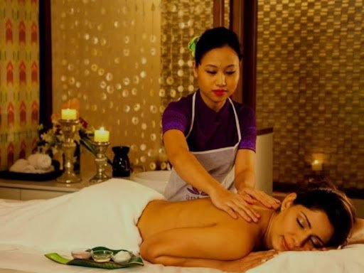 Whites Wellness Unisex Spa