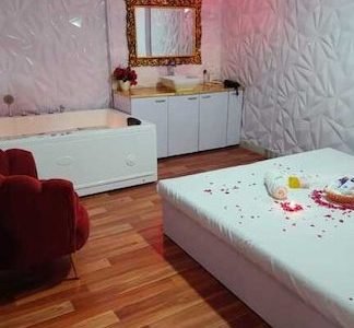 Queen Spa In Paharganj - Best Massage Spa In Paharganj 1 queen spa in paharganj best massage spa in paharganj