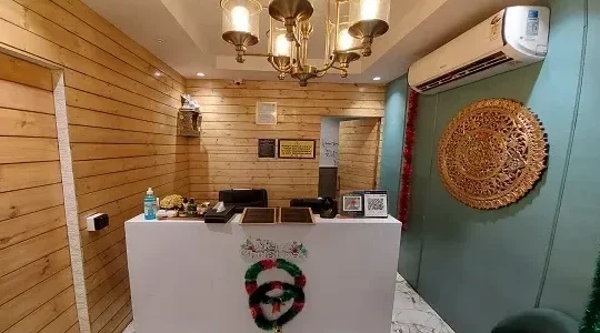 yuan thai spa in colaba